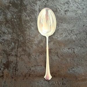 Towle Sterling 1937 Chippendale pattern Serving spoon! 2.3oz